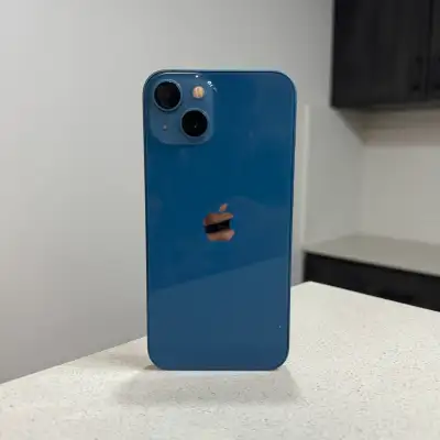 Unlocked / 128GB / Great Condition/ Contact for more information / WE ACCEPT TRADE IN ✅