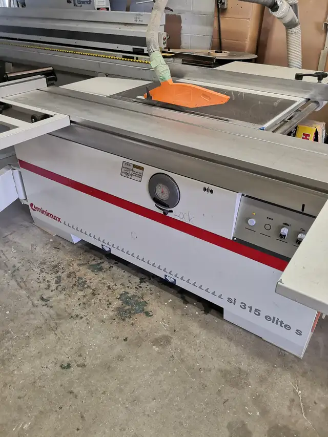 Minimax Sliding Table Saw542524406792212481