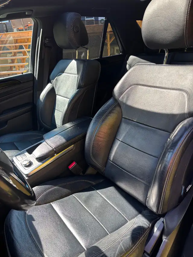 Mercedes-Benz ML 550 4MATIC 2015575591419311575047