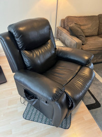 Reclining massage chair