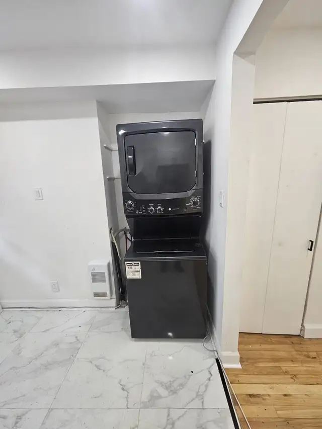 For Rent 3 1/2 apartment - 5 minute walk to Rosemont Metro in Long Term Rentals in City of Montréal - Image 5