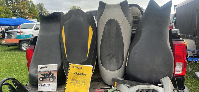 Snowmobile seats in Other in Owen Sound