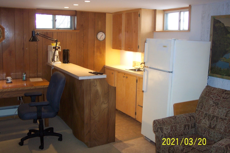STUDIO Luxury Suite-SOUTHEND  HFX  starting January 1 2