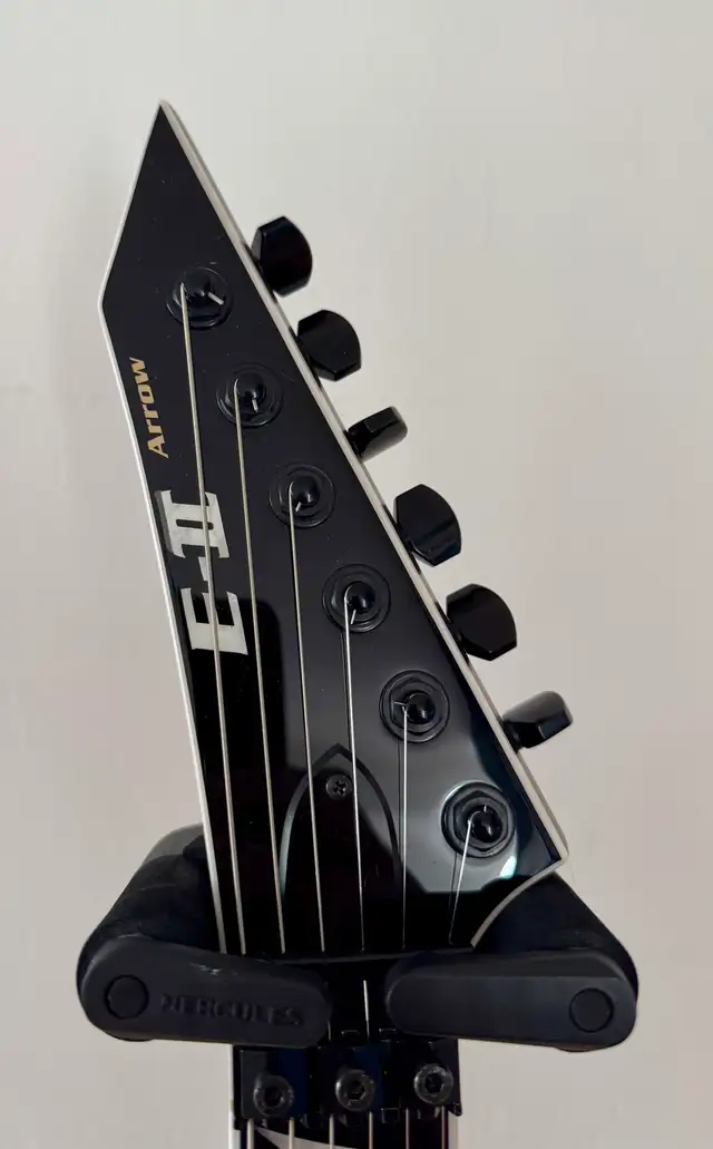 ESP E-II Arrow Black482653831483904002