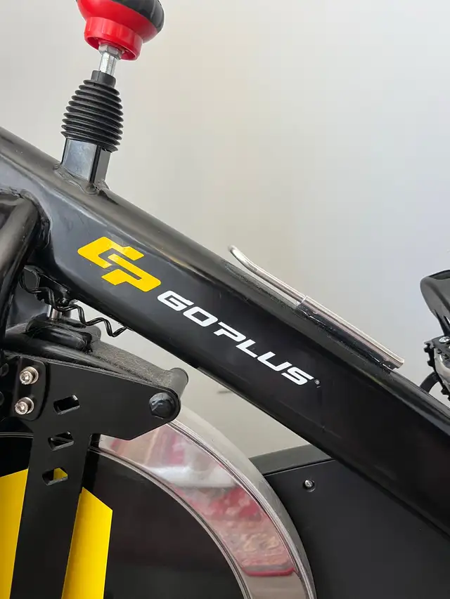 Stationary Exercise Bike (Indoor Cycling) in Exercise Equipment in City of Halifax - Image 3