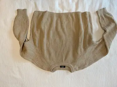 ARDENE SWEATER - $5., View more