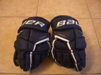 Good Condition Bauer Supreme Ultrasonic Hockey Gloves 12"