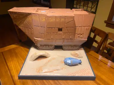 Star Wars Land of the Jawas diorama, View more