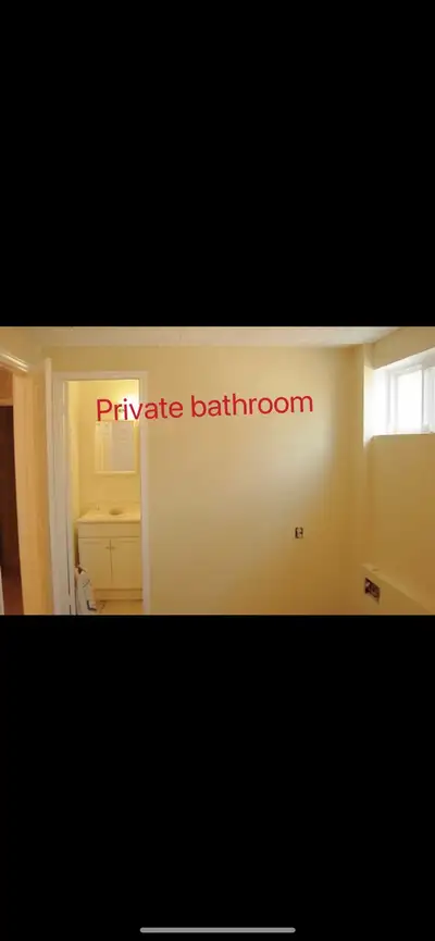 Leslie/mcnicoll one bedroom (1st floor) with a private washroom