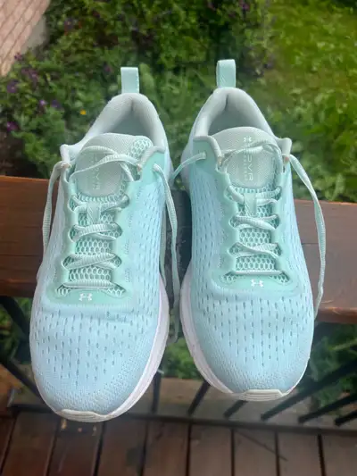 womans under armour shoes size 9, View more