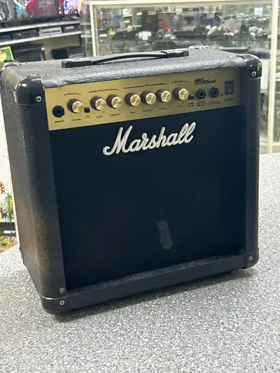 Marshall MG15 CDR Guitar Amp CDR Input and Simulated Line Out 45 Watts Shows Signs of Wear Item # 15...