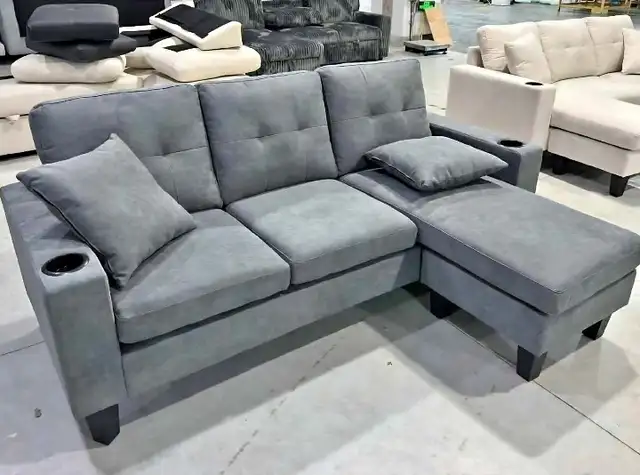 Style + Comfort: 3 Seater Sectional with FREE Delivery in Couches & Futons in Hamilton - Image 2