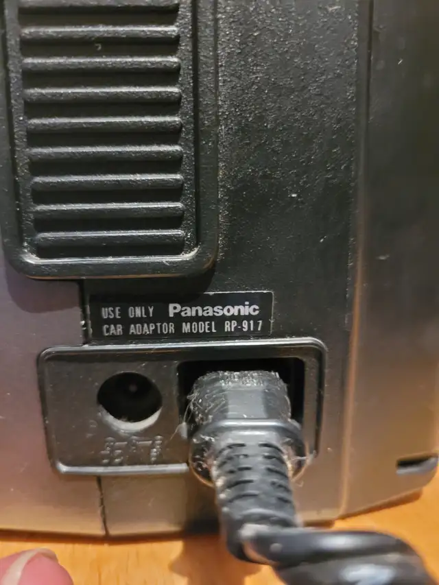 RADIO CASSETTE PANASONIC RQ-548S / VINTAGE in Arts & Collectibles in Laurentides - Image 9