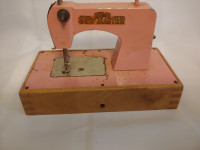 1945 era KayanEE Sew Master Child's Sewing Machine