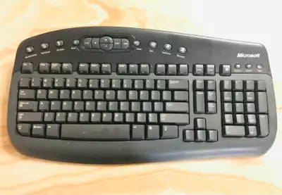 Microsoft Wireless Multimedia Keyboard, View more