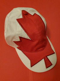 *** CANADIAN / CANADA MAPLE LEAF BALL SNAP BACK CAPS - NEW!