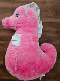 NEW 18” plush pink seahorse (Justice)