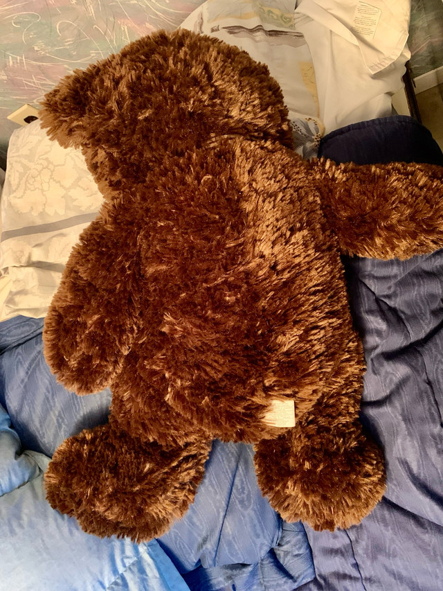 25” tall brown cuddly teddy bear  in Toys in Winnipeg - Image 3