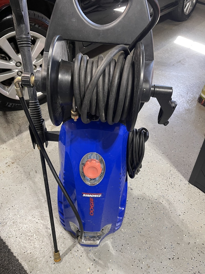 1900 PSI SIMONIZ ELECTRIC PRESSURE WASHER Outdoor Tools & Storage