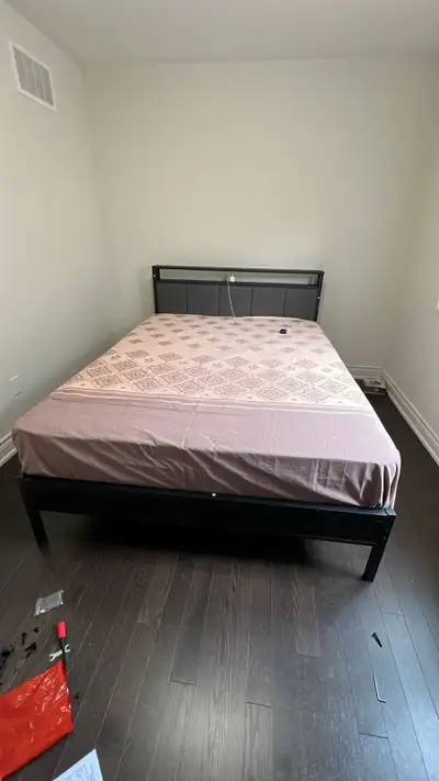1 bedroom available for rent. For individual occupancy. The room is a short term rental. Only Septem...