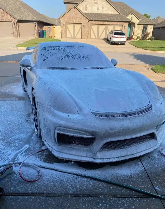Mobile car detailing 600954503179151363