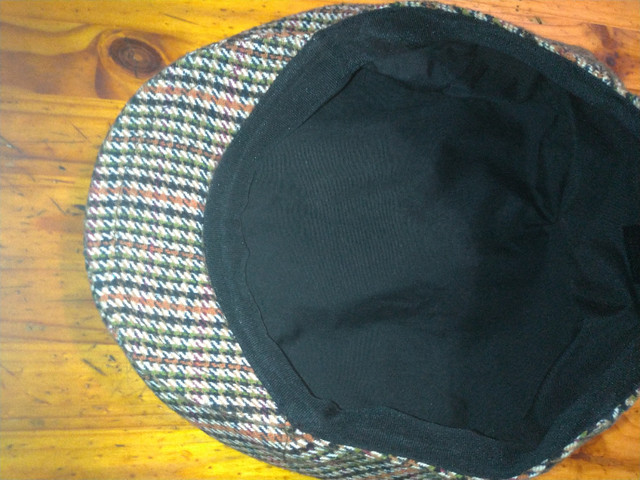 Flat Cap Striped- New- L/XL in Men's in St. Catharines - Image 4