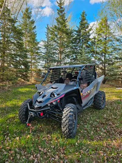 2024 YXZ 1000R SS EPS SE 3 Cylinder 115 horsepower Yamaha engine with headers the UTV has a 6 speed...