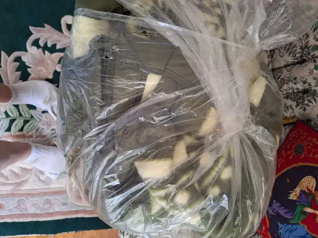 Blankets and Bed sheets.  Brand New. in Bedding in City of Toronto - Image 8