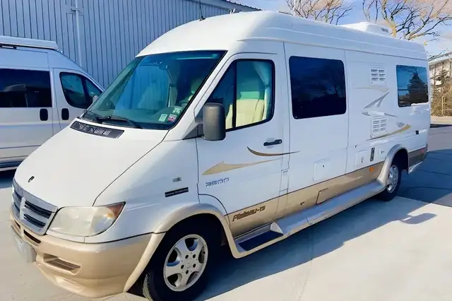 New Lower Price! 2007 diesel Pleasure-Way Plateau in RVs & Motorhomes in Ottawa - Image 2