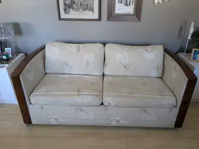 It's a beautifully constructed solid piece. The mattress was never used but it's not very comfortabl...