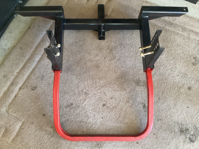 Salt Dogg TGS07  Tailgate Salter  in Heavy Equipment Parts & Accessories in Barrie - Image 2
