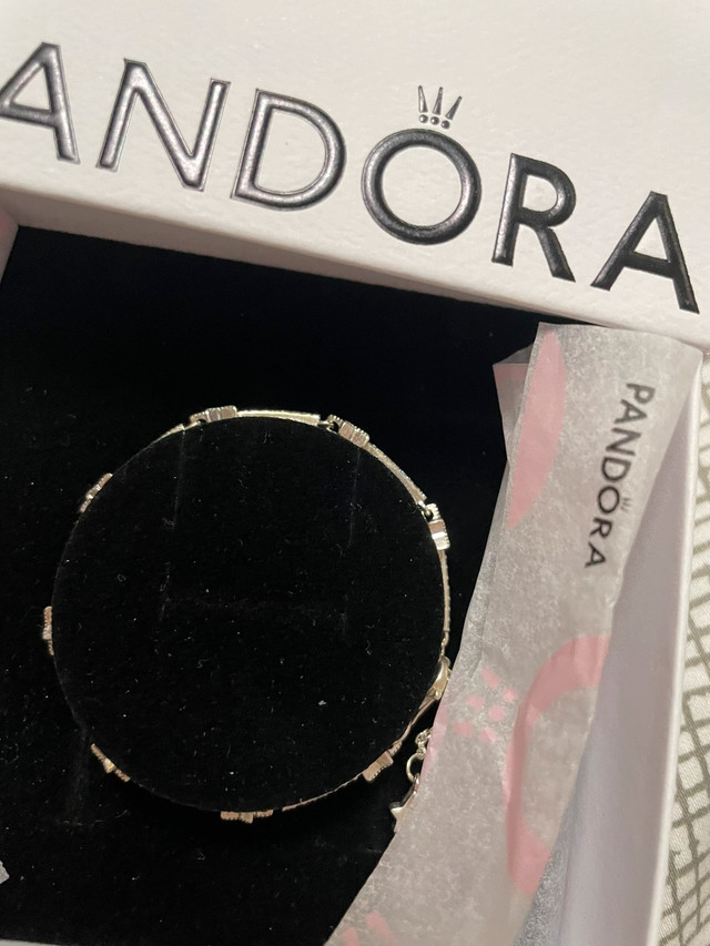 Pandora Star Bracelet  in Jewellery & Watches in Markham / York Region - Image 2