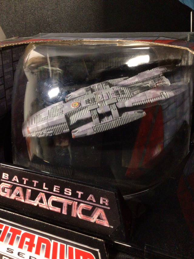 Battlestar Galactica in Toys & Games in St. Catharines - Image 3