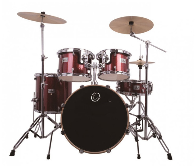 5 Pieces Acoustic Drum Kit with Pure Brass Cymbals in Drums & Percussion in Mississauga / Peel Region