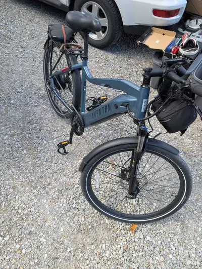 Vélo Aventon électrique , View more