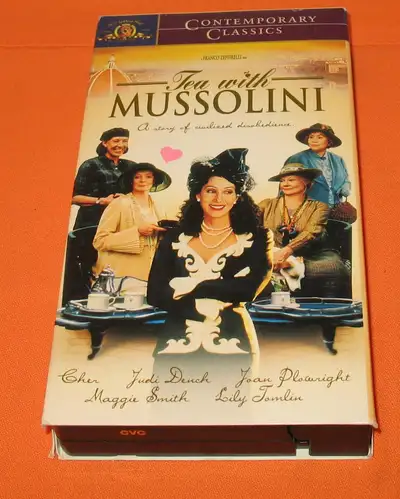 VHS Tape - Tea with Mussolini - 1 Tape Movie - Vintage Viewed Once - Like New - Metro Goldwyn Meyer...