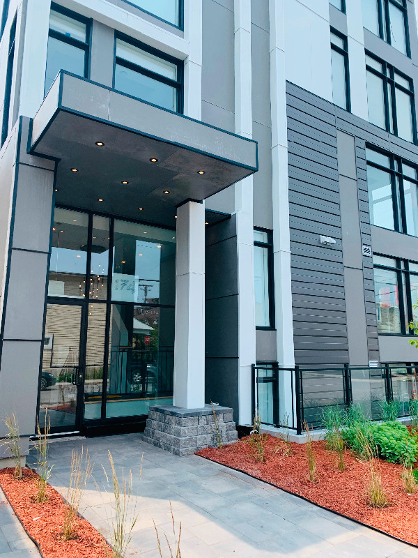 2,250.. BRAND NEW 2 Bed Luxury Corner Unit in Westboro Long Term