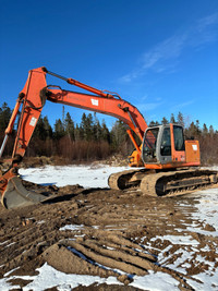 Hitachi 225 excavator 