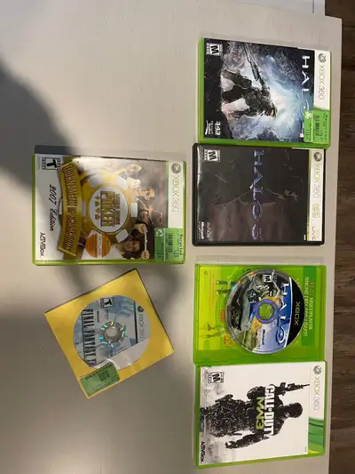 This is a collection of Xbox 360/Xbox Games. They are as follows: Halo Combat Evolved Halo 3 Halo 4...