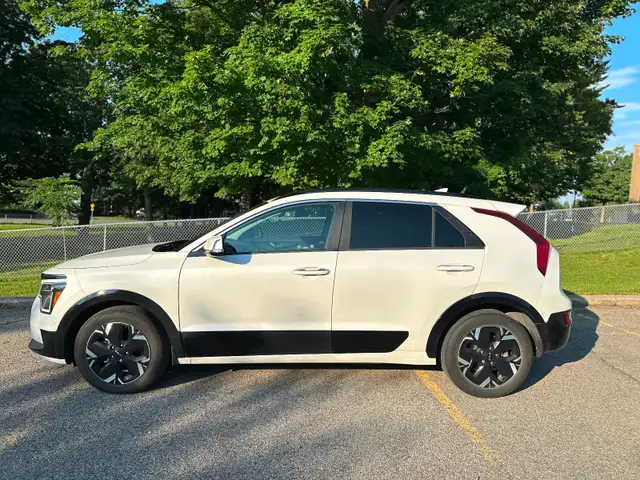 Kia Niro Wave 2025