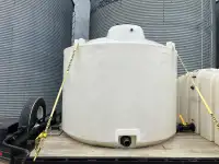 1250 gallon water tank