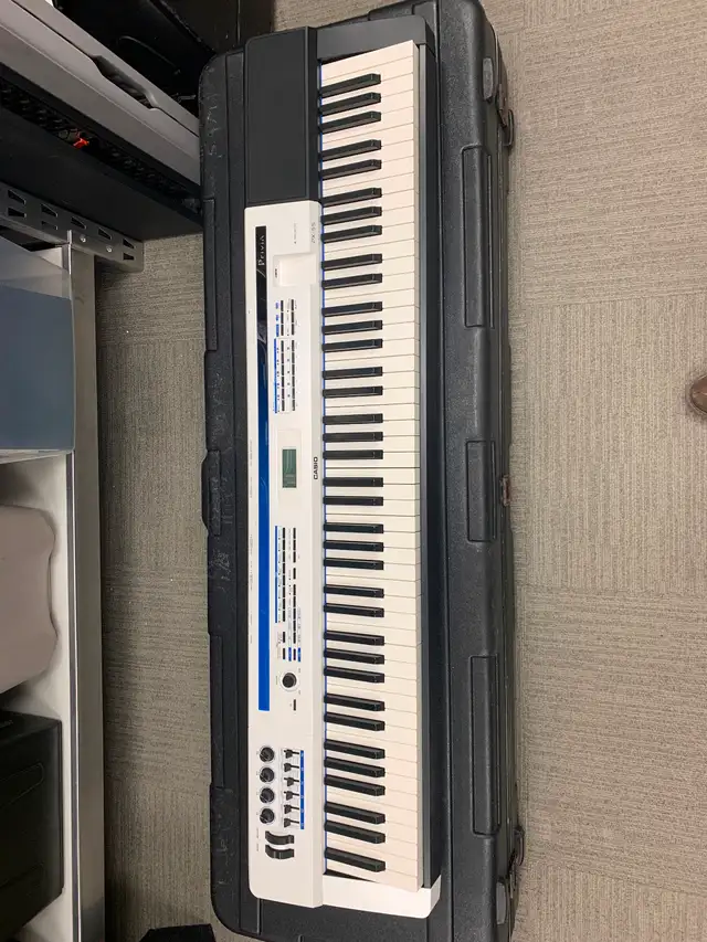 Casio Privia PX-5S Stage Piano – 88 Keys Weighted + SKB Hard Cas in Pianos & Keyboards in City of Toronto - Image 4