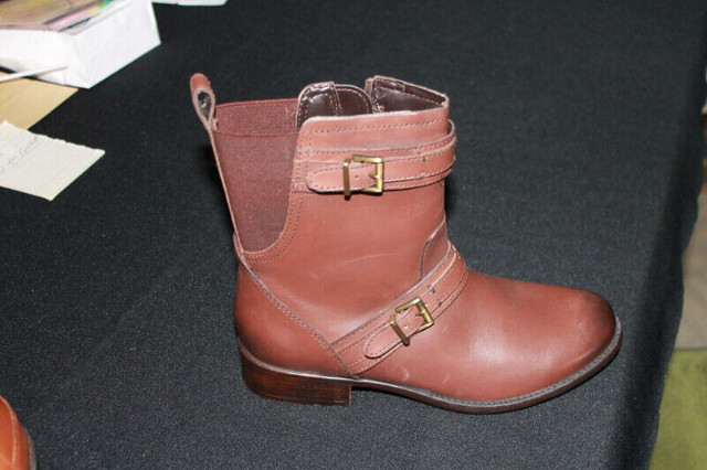 Brand New Clarks boots in Women's - Shoes in Barrie