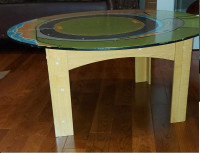 CHILDREN'S PLAY TABLE