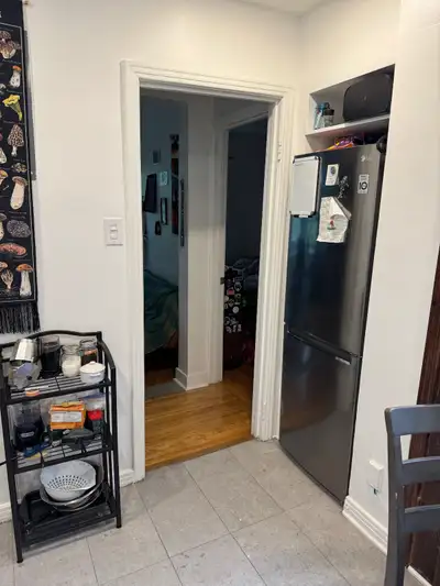 3 1/2 Bedroom Apartment Lease Transfer