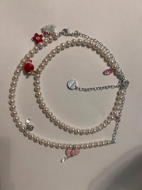 swarovski limited edition hello kitty bracelets and necklace set