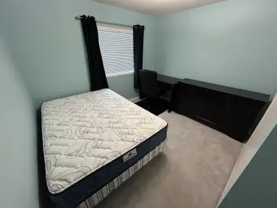 Room For Rent In Barrie - Avail July or August 2025