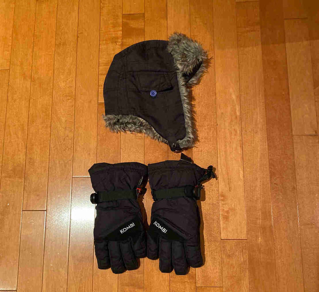 Lot de mitaines, gants et tuques pour garçon (8-12 ans) dans Enfants et jeunesse  à Laval/Rive Nord - Image 3