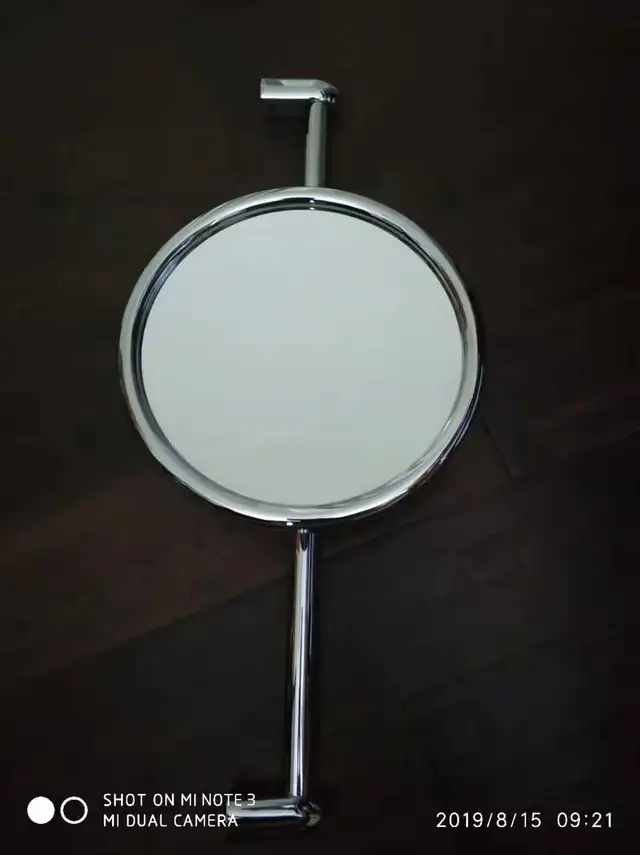 adjustable vanity mirror in Bathwares in Oakville / Halton Region - Image 3