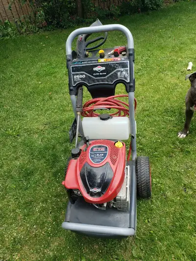 Craftsman pressure washer. , View more